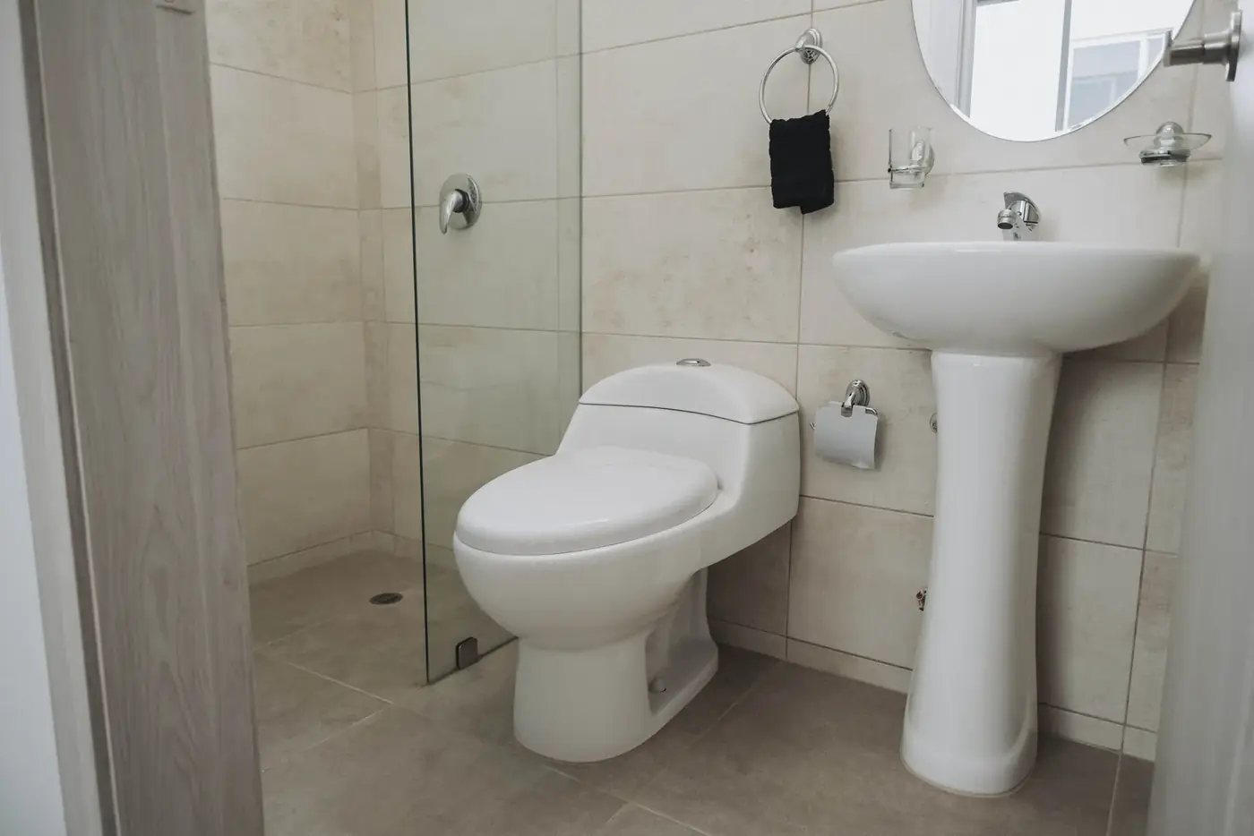 Ginna — Baño